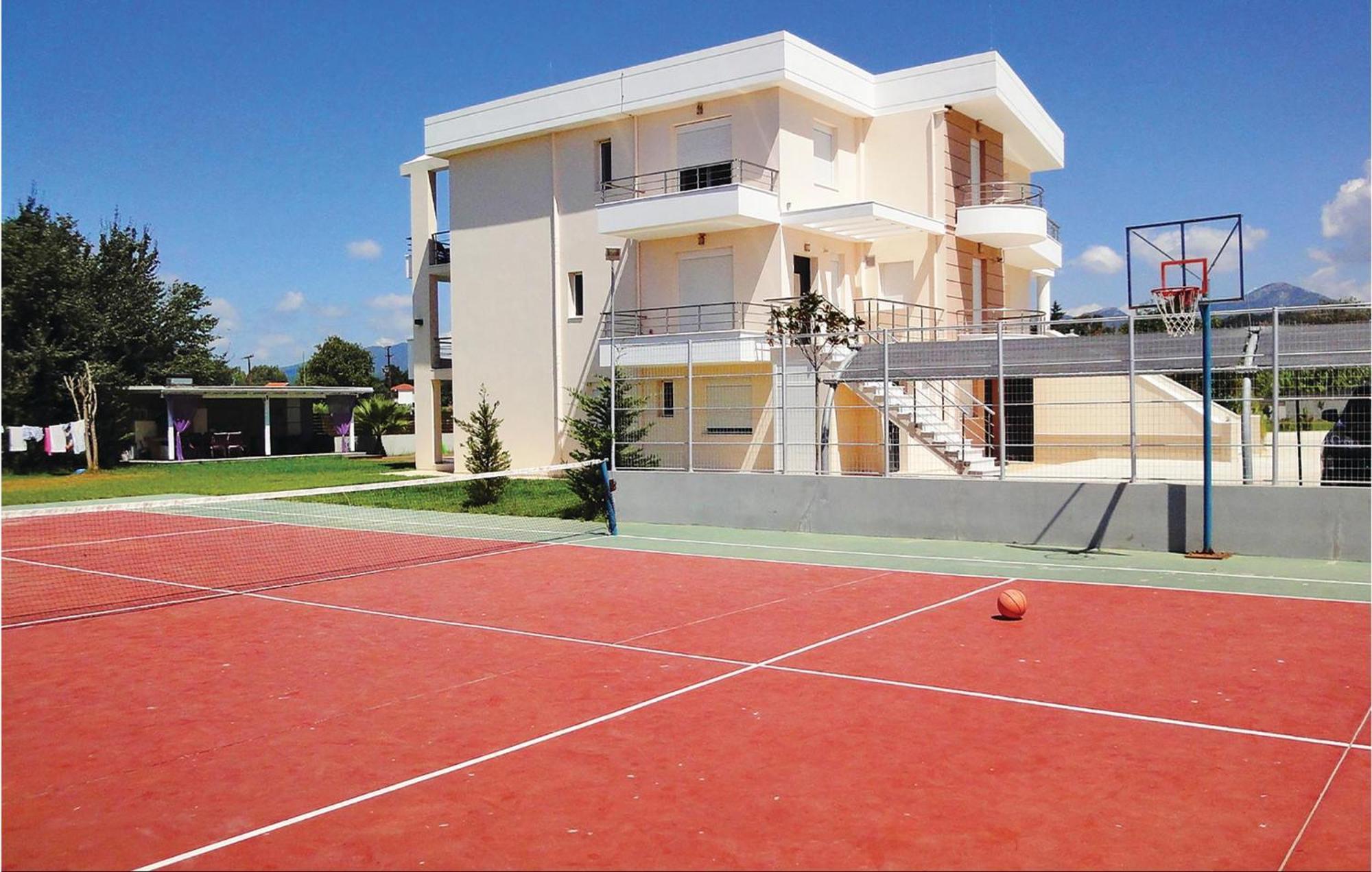 Lovely Home In Preveza With Outdoor Swimming Pool Kanali  Exterior photo