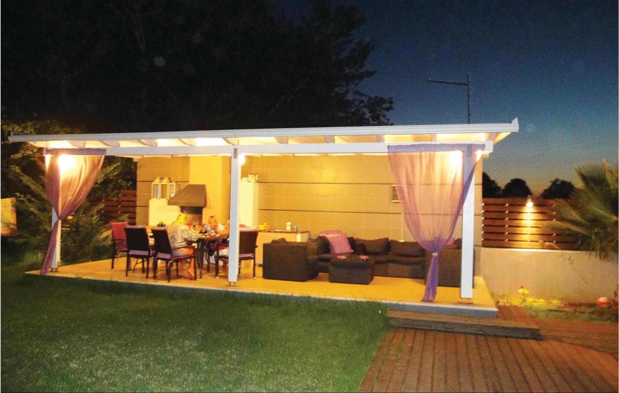 Lovely Home In Preveza With Outdoor Swimming Pool Kanali  Exterior photo